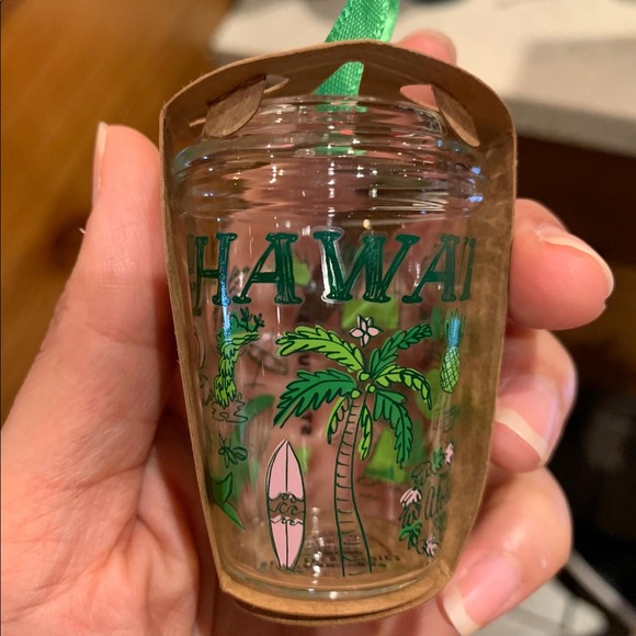 Starbucks Christmas ornament Hawaii edition - Picture 3 of 7